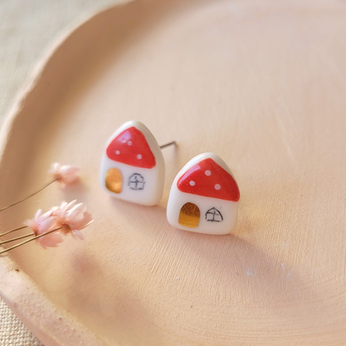 Porcelain stud earrings with gold "Little houses"