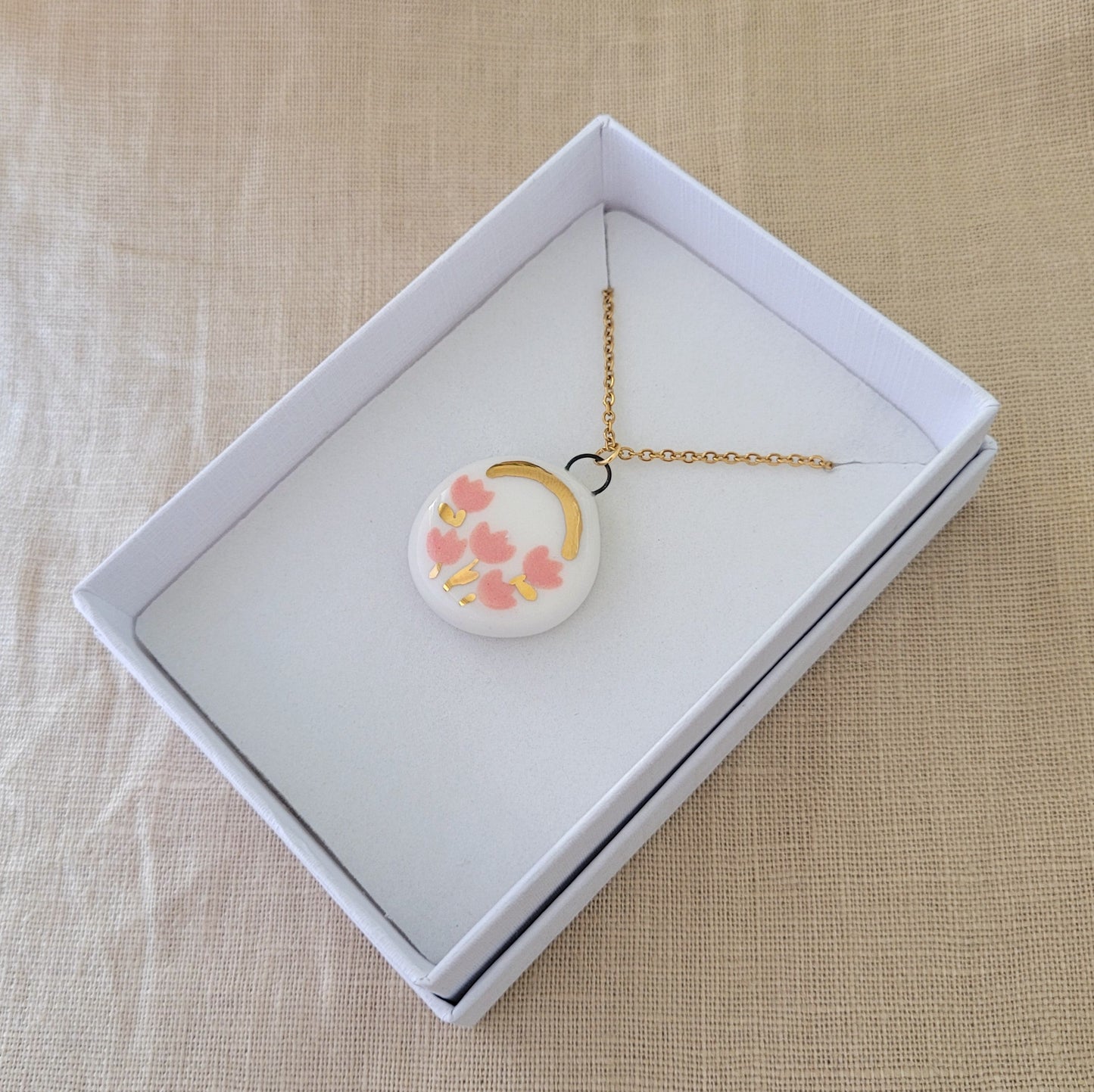 Porcelain necklace with gold "Pink tulips"