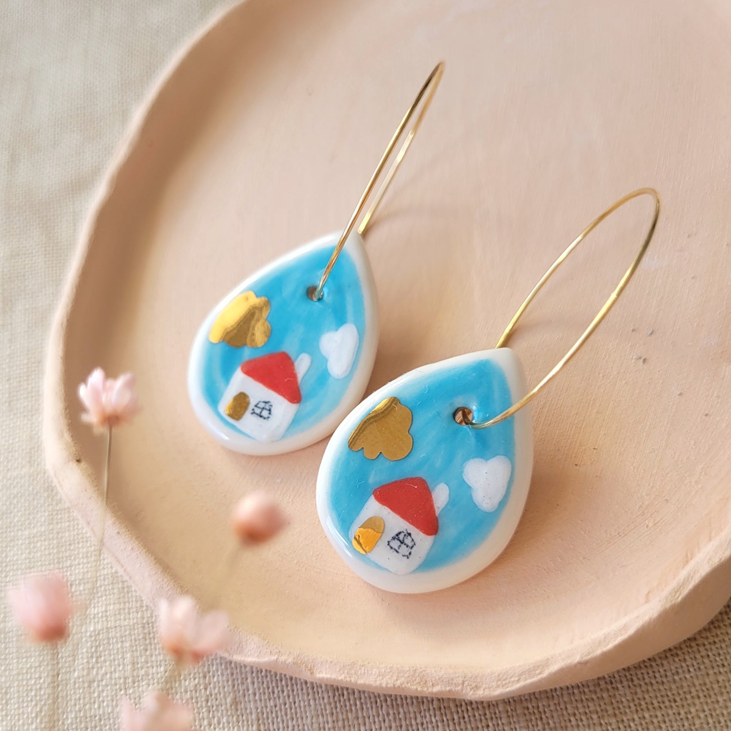 Porcelain dangle earrings with gold "Winter"