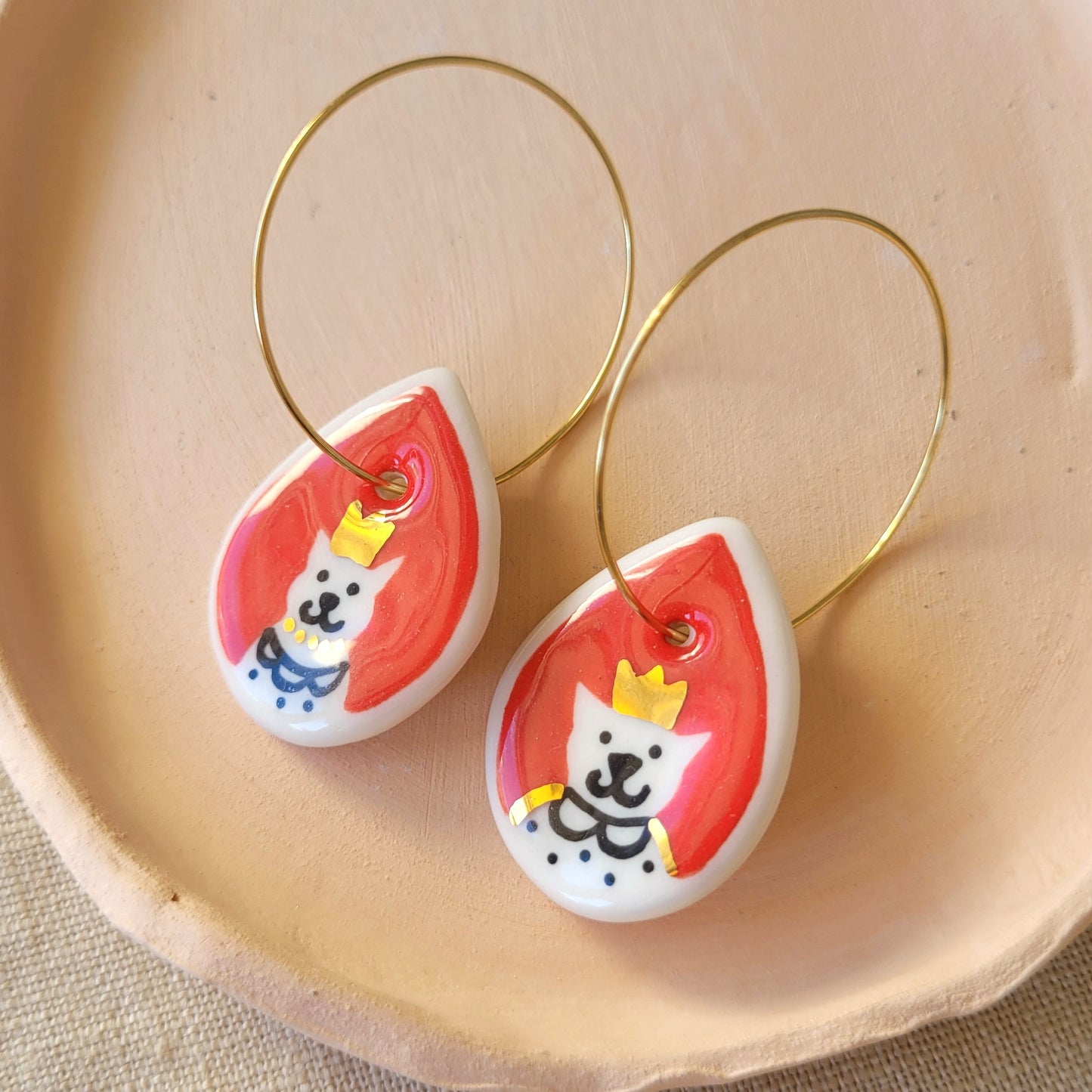 Porcelain dangle earrings with gold "King and queen in red"