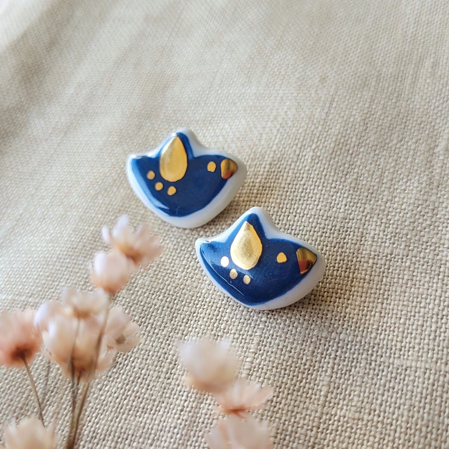 Porcelain stud earrings with gold "Blue birds"