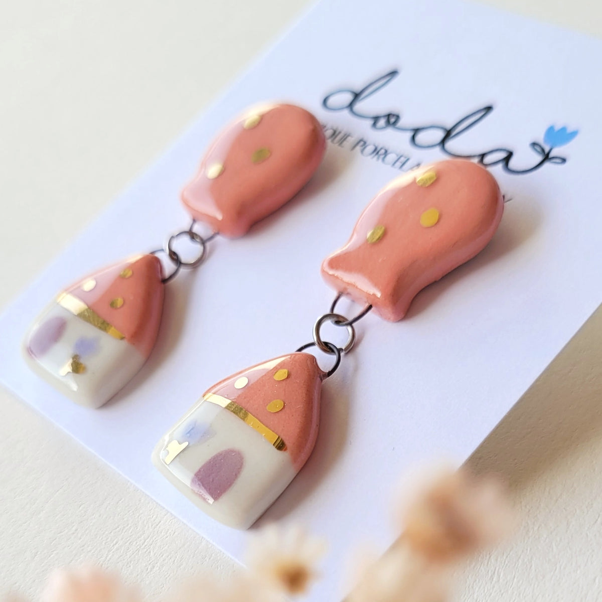 Porcelain stud earrings with gold "Pink balloon"