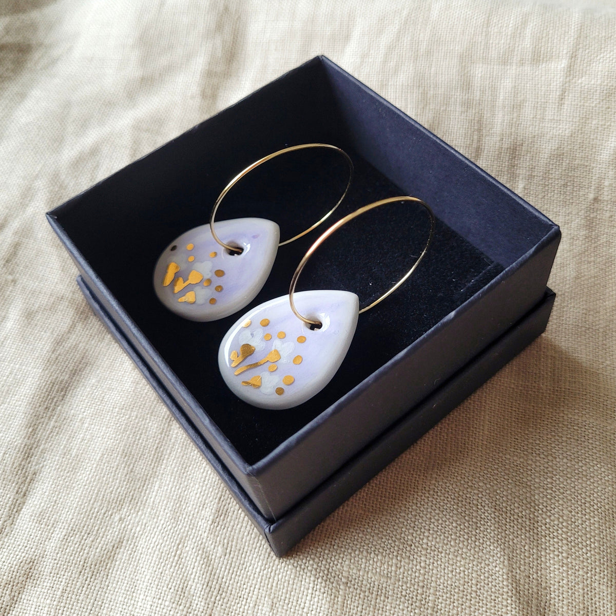 Porcelain dangle earrings with gold "Light purple teardrops with gold"