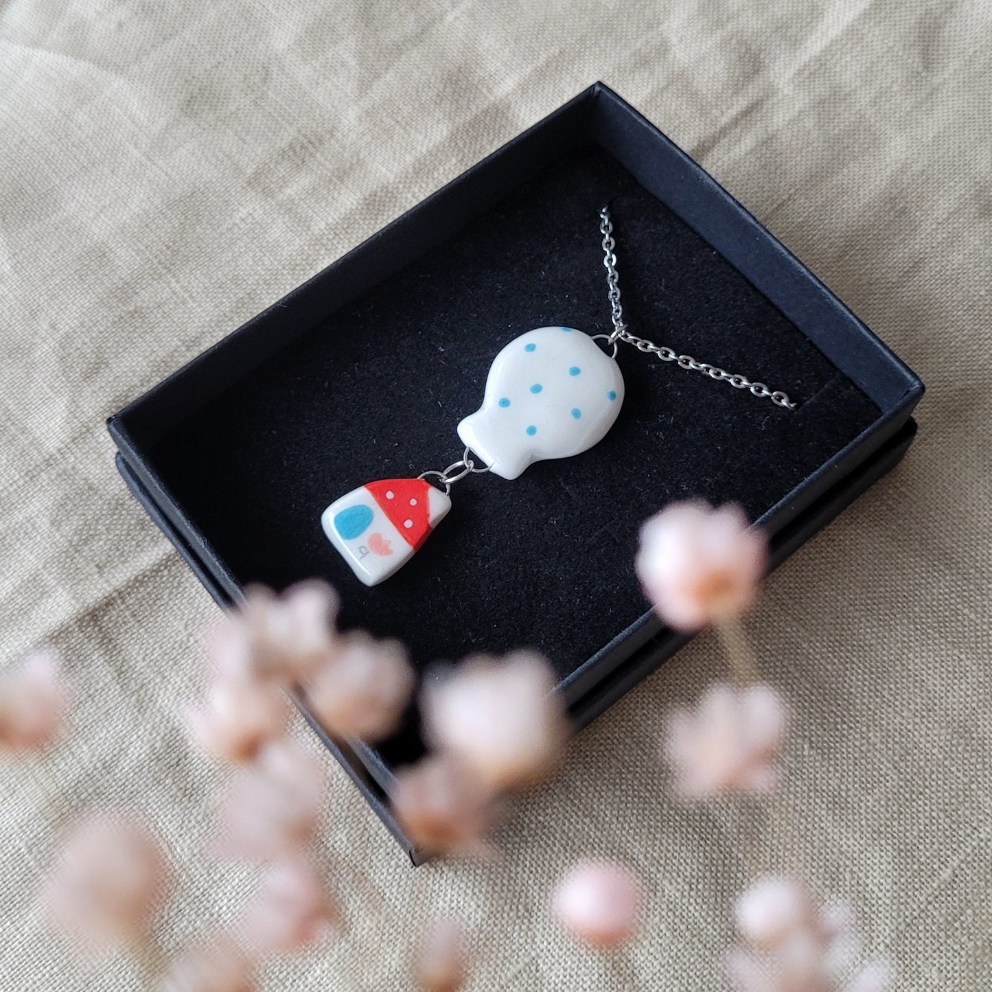 Porcelain necklace "House and white balloon"