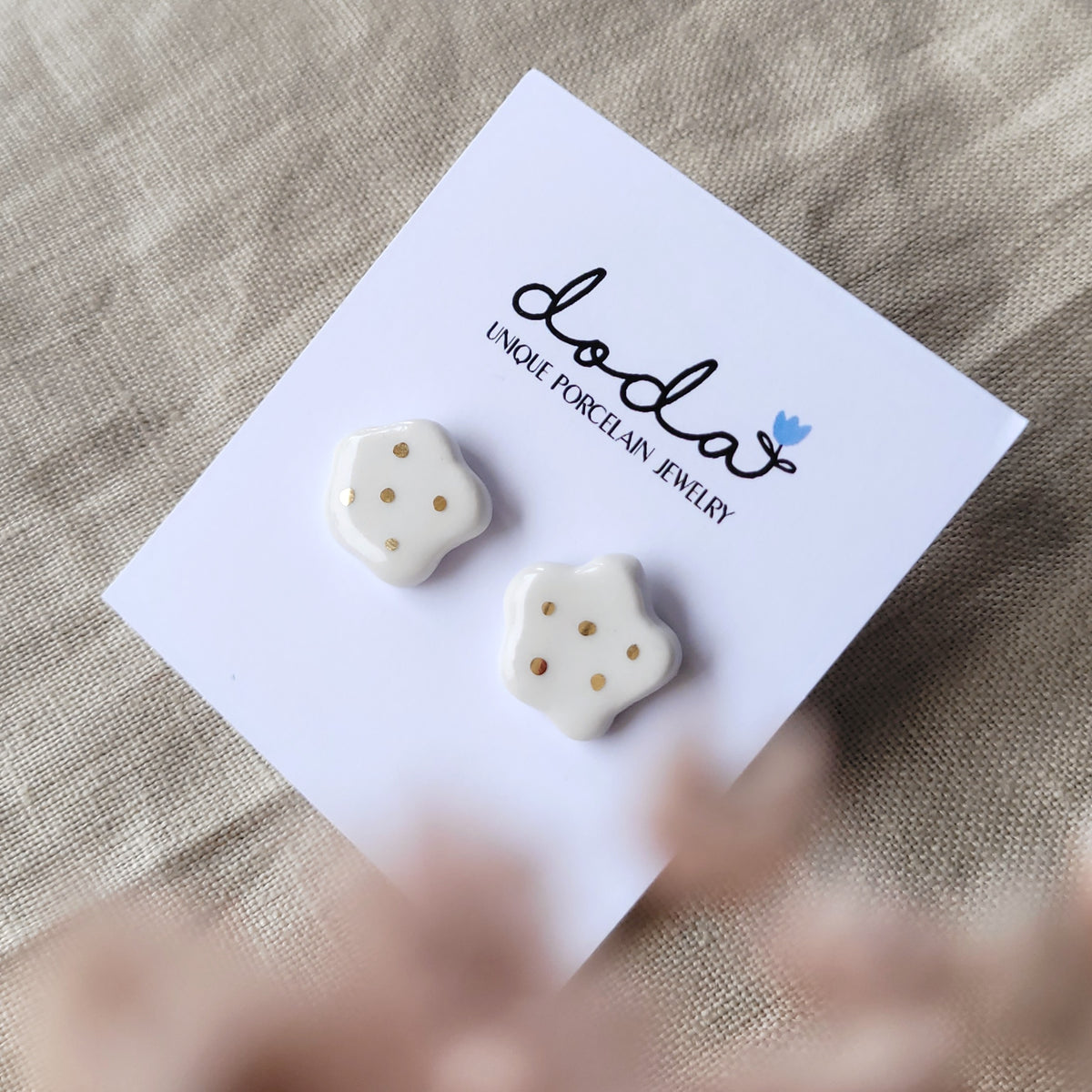 Porcelain stud earrings with gold "Tiny white clouds"
