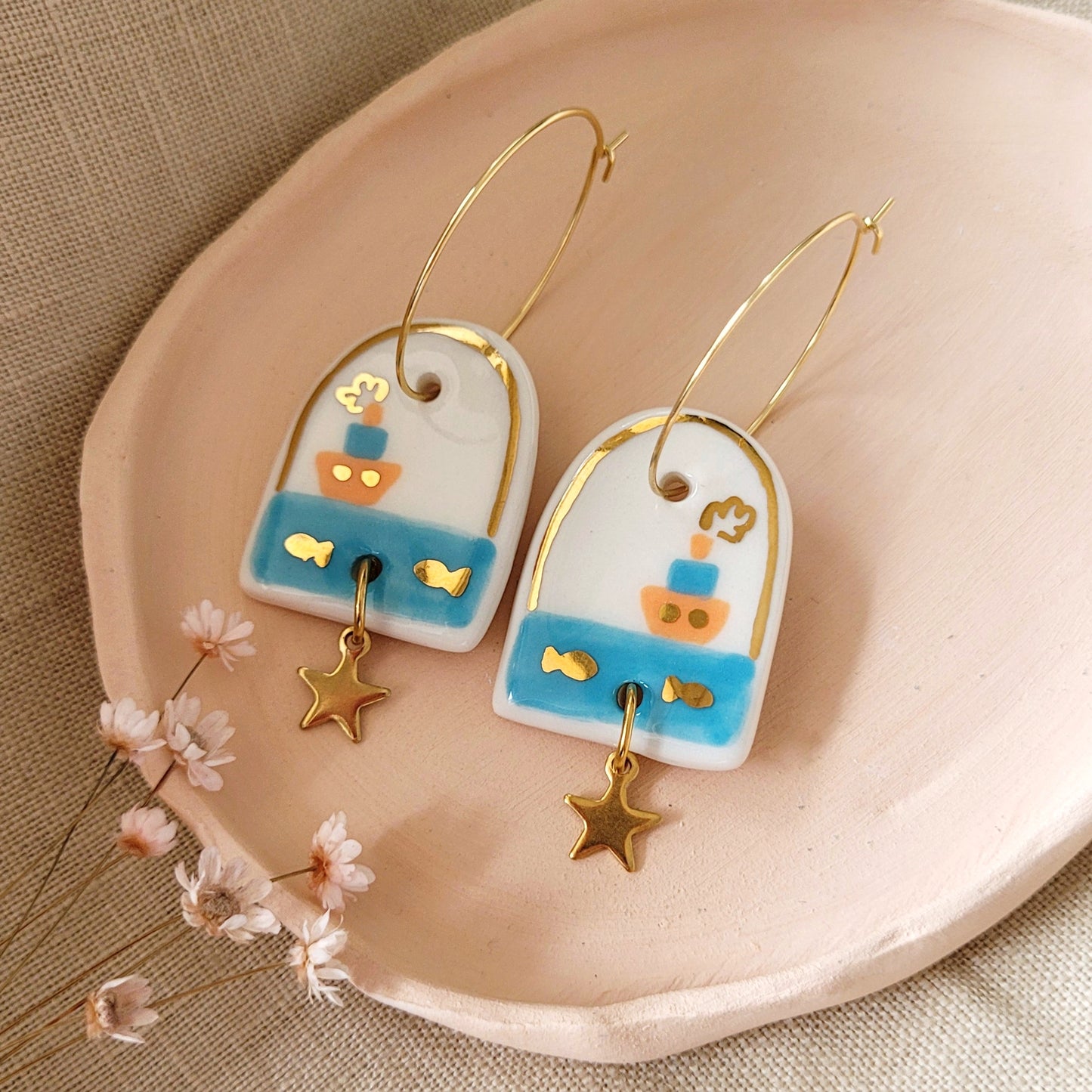 Porcelain dangle earrings with gold "Little boat"
