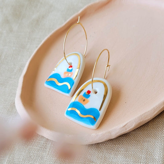 Porcelain dangle earrings with gold "Little boats"