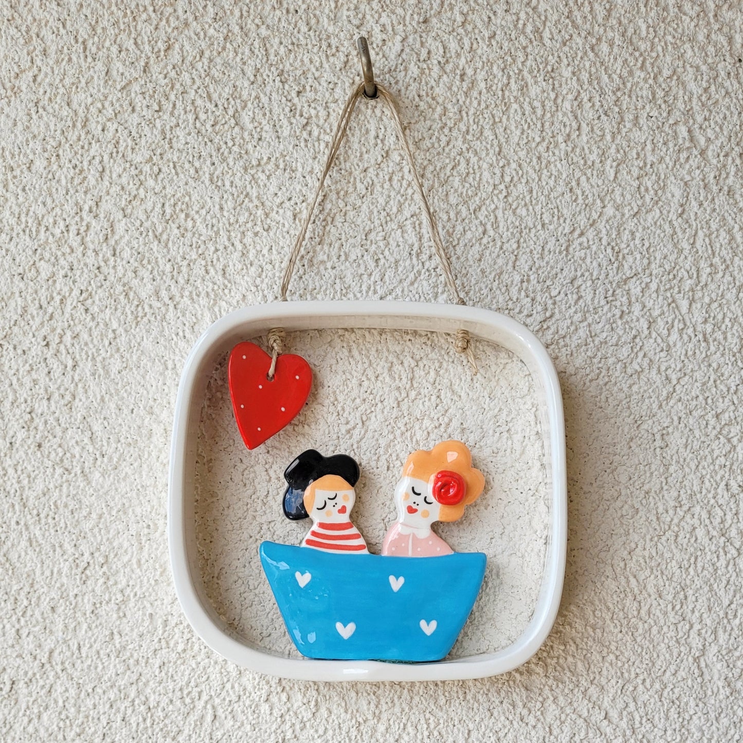 Ceramic wall hanging "Happy couple"