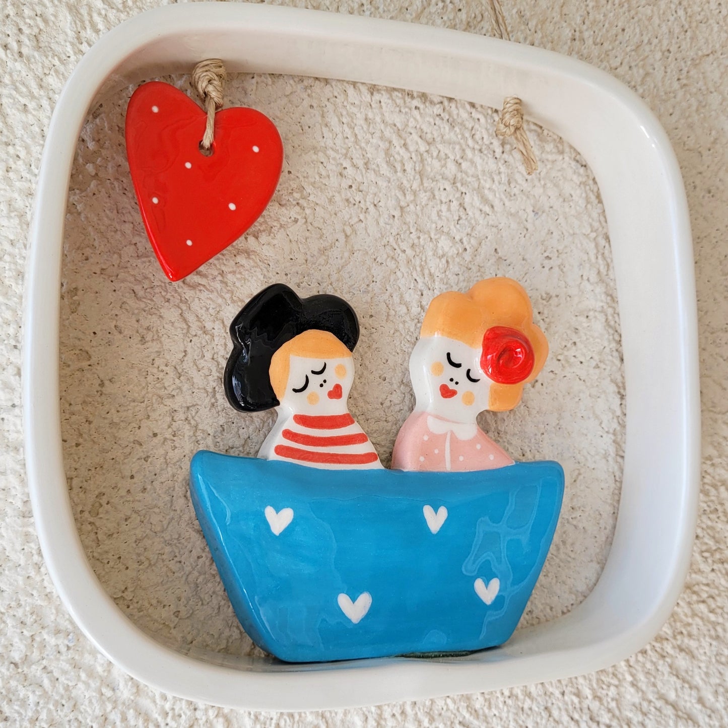 Ceramic wall hanging "Happy couple"