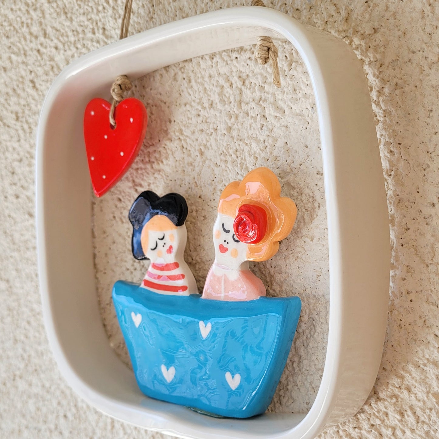 Ceramic wall hanging "Happy couple"