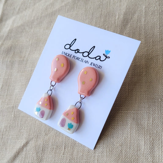 Porcelain stud earrings with gold "Pink house and balloon"