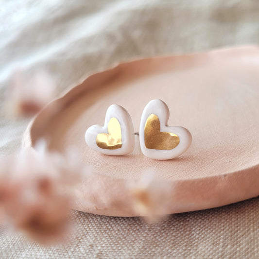 Porcelain stud earrings with gold "White hearts with gold"