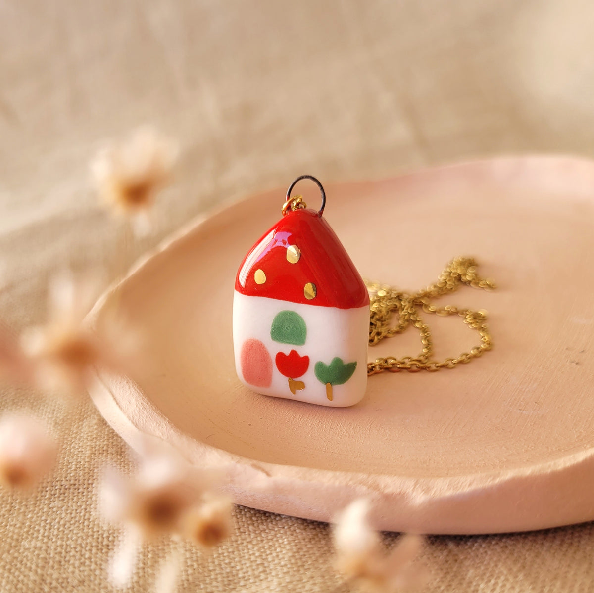 Porcelain necklace with gold "Red house with green window"