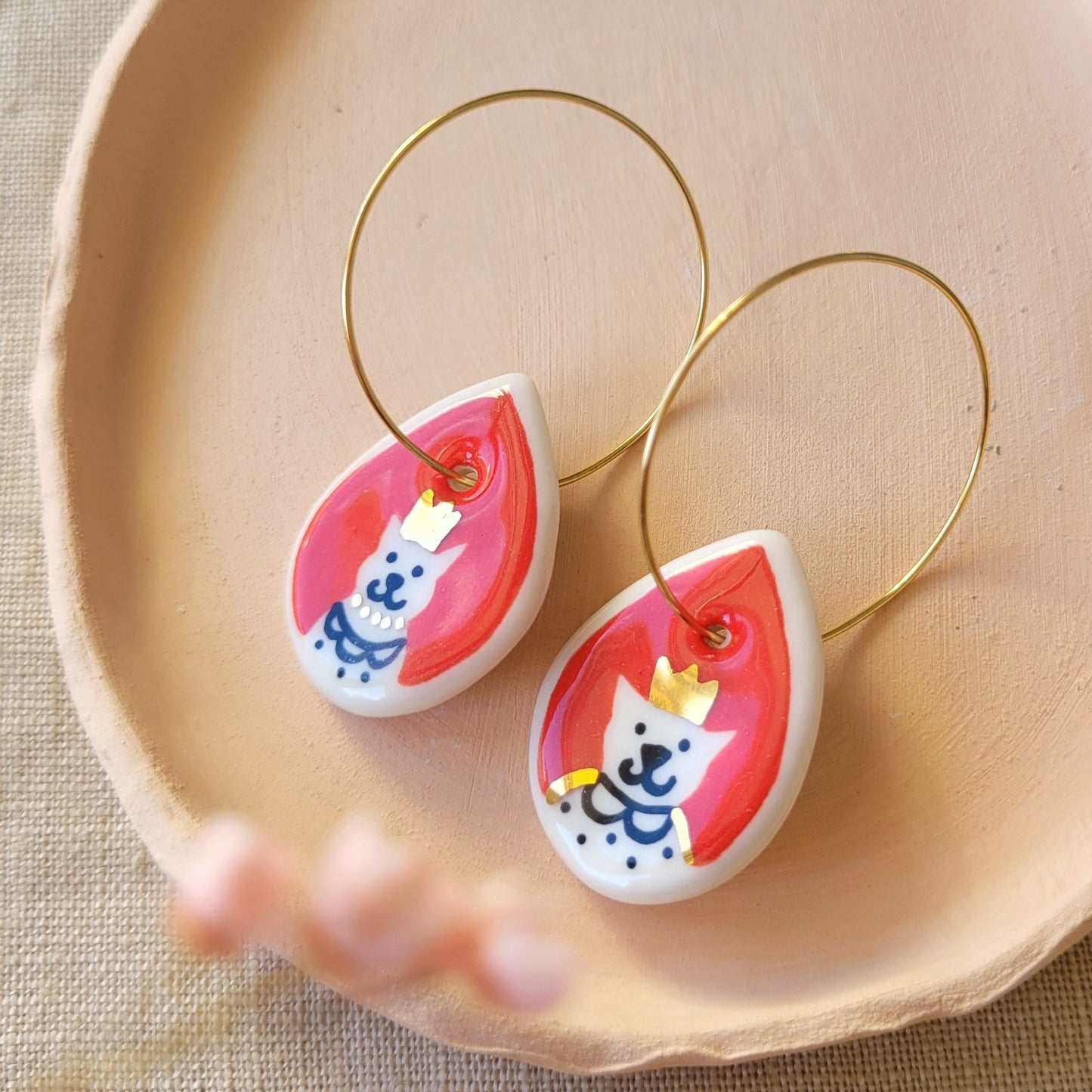 Porcelain dangle earrings with gold "King and queen in red"