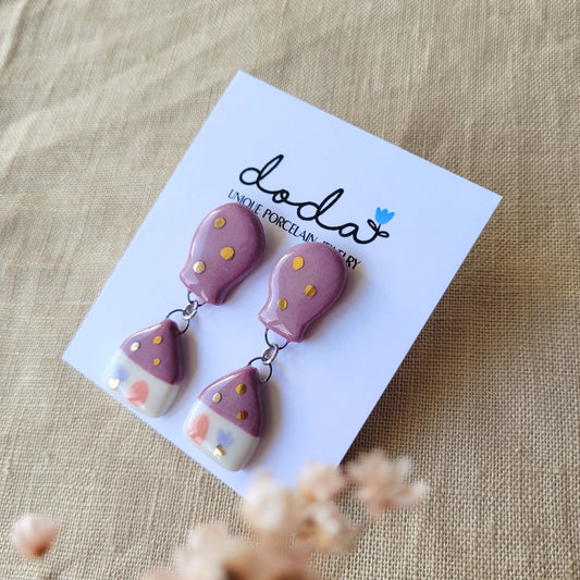 Porcelain stud earrings with gold "Dark pink haouse and balloon"