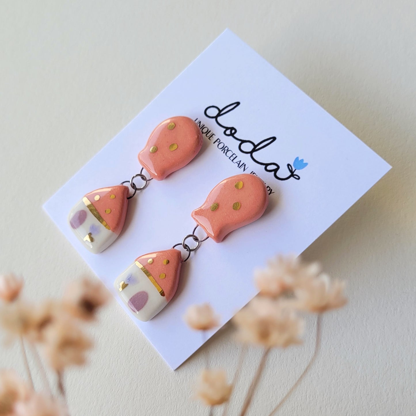Porcelain stud earrings with gold "Pink balloon"