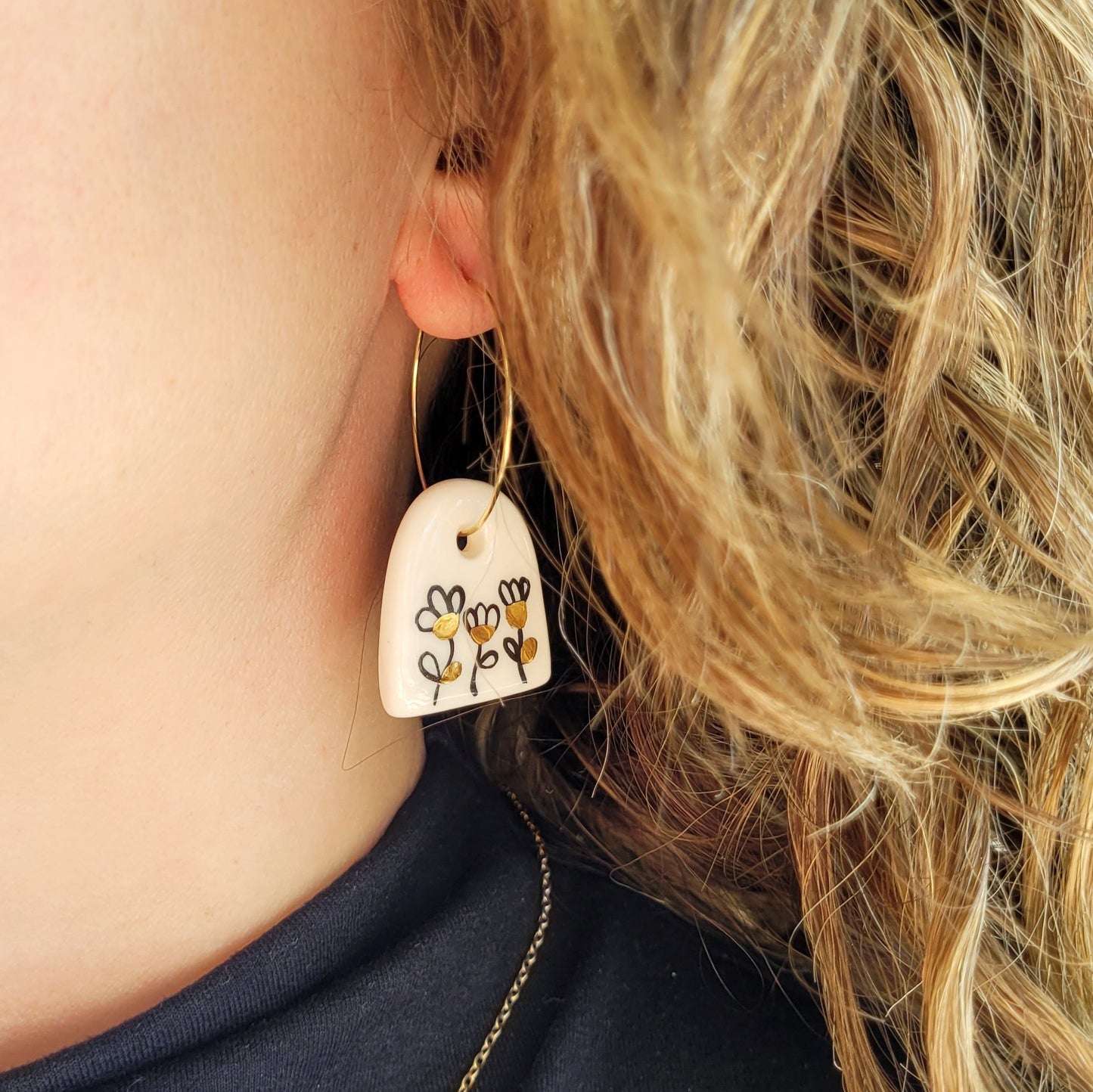 Porcelain dangle earrings with gold "Black & gold"
