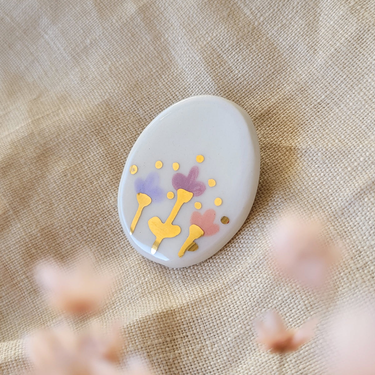 Porcelain brooch with gold "Meadow"