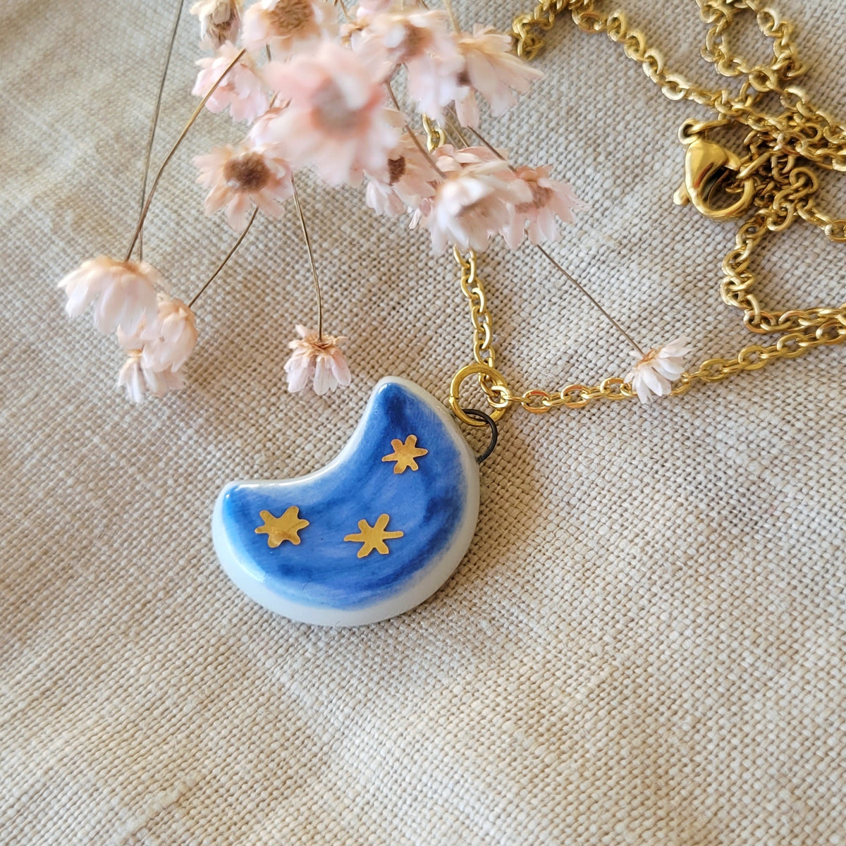 Porcelain necklace with gold "Dark blue moon with gold stars"