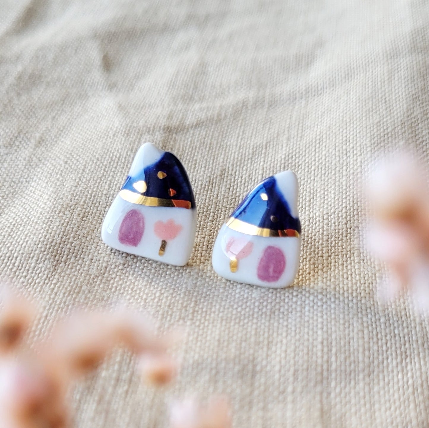 Porcelain stud earrings with gold "Tiny dark blue houses"