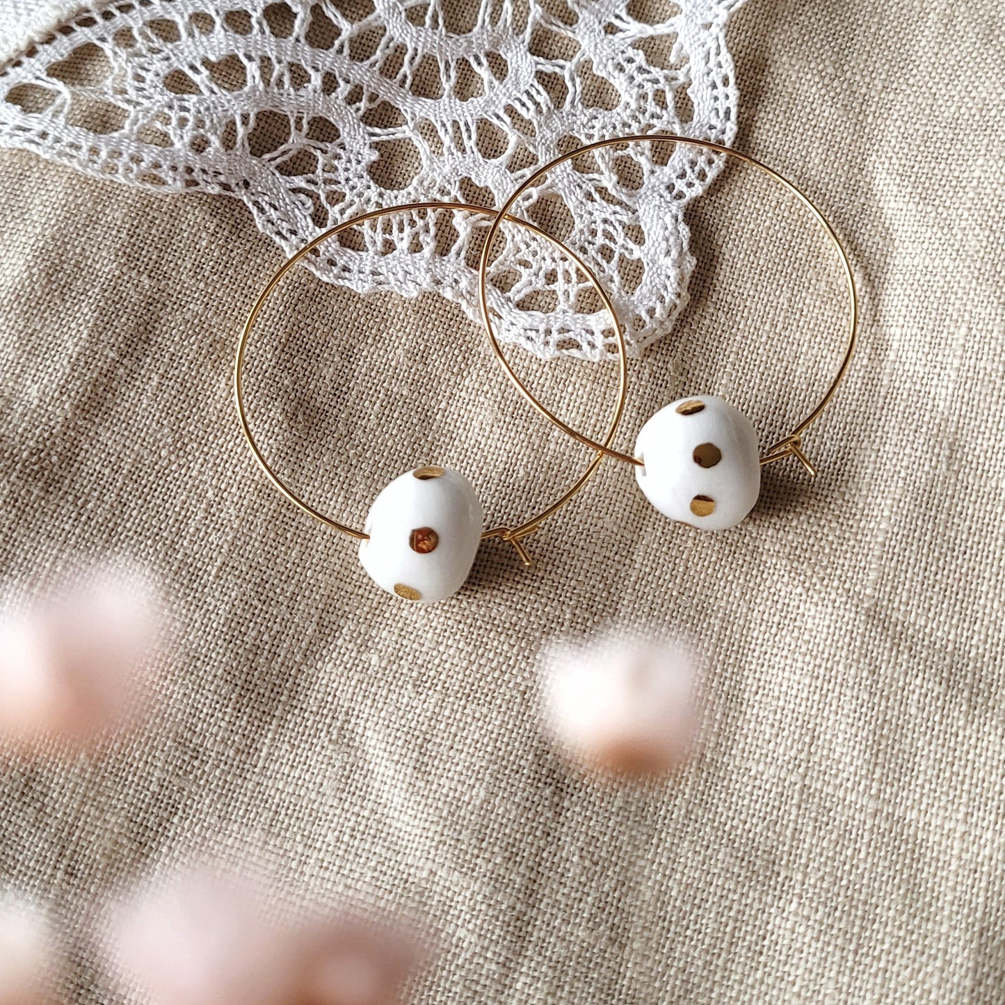 Porcelain dangle earrings with gold "White and gold"