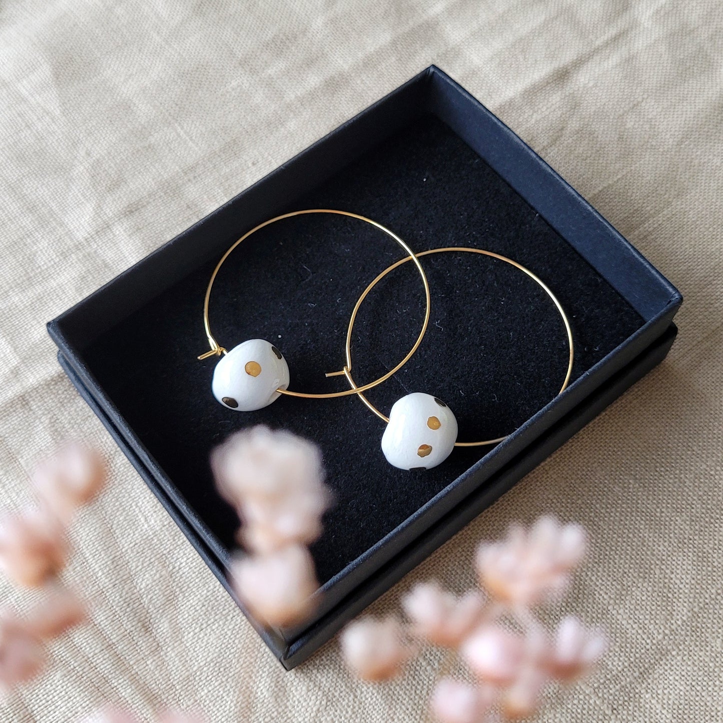Porcelain dangle earrings with gold "White and gold"