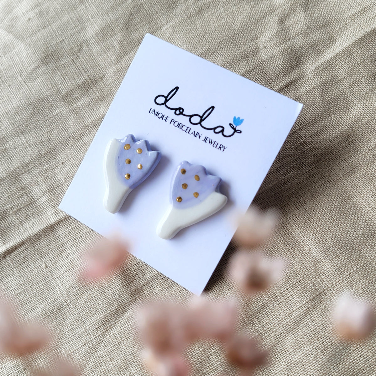 Porcelain stud earrings with gold "Light purple tulips"