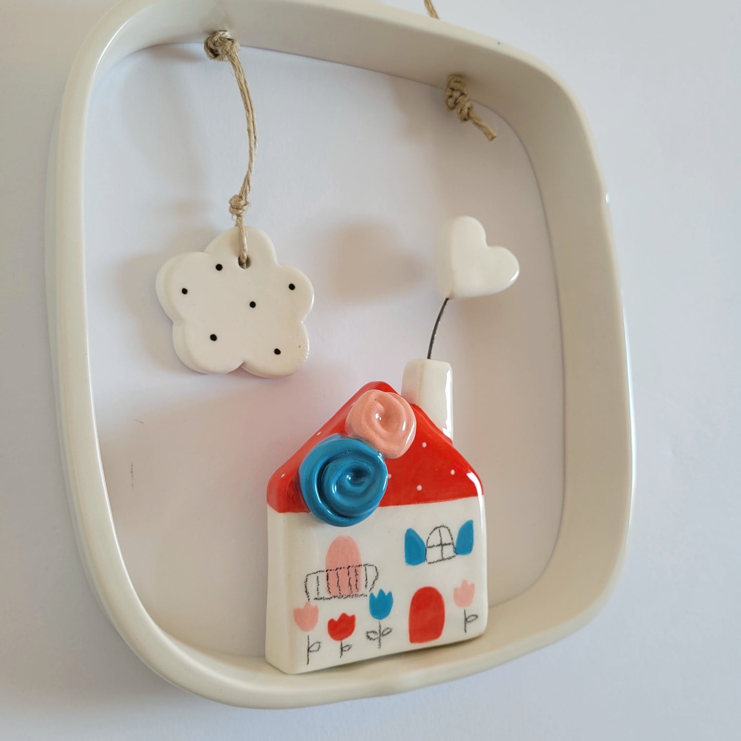 Ceramic wall hanging "Red house"